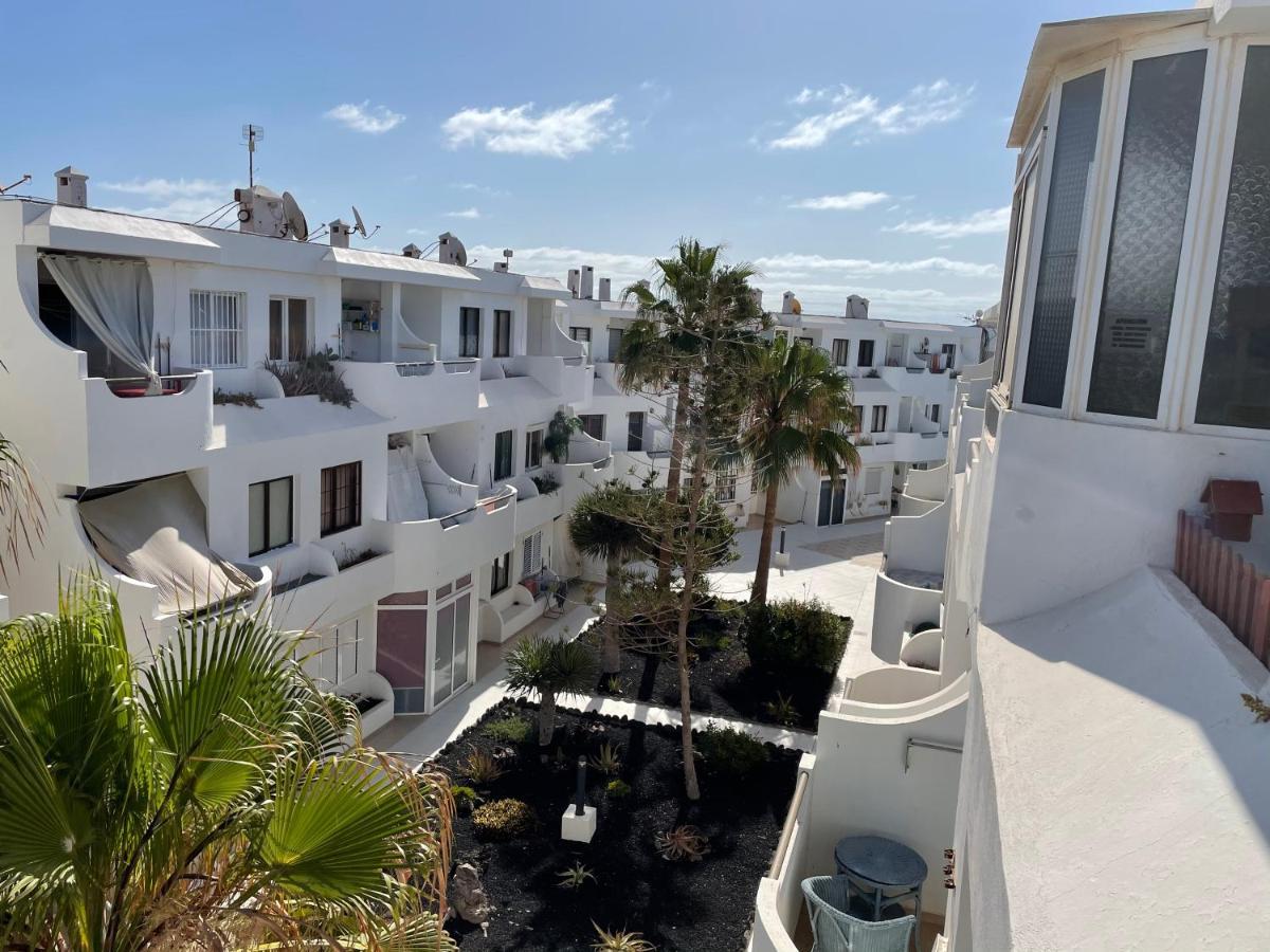 Ocean Sunrise Apartment Costa De Antigua Exterior photo